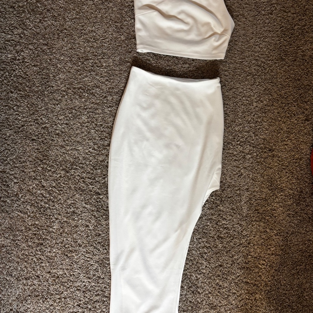 Lulus Romancing The Night White Two-piece Bodycon Midi Dress - Size XS - Picture 3 of 4
